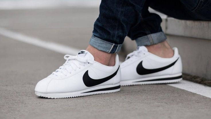 NIKE CORTEZ + CAJA